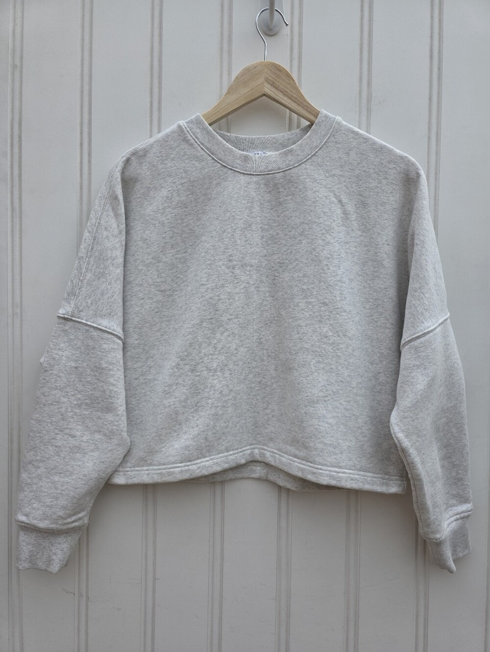Athleta Forever Fleece Dolman Crop Sweatshirt White Grey Oversized Small